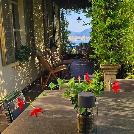 Casa Santo Stefano بيت للعطل