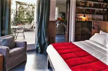 Casa Santo Stefano تْشيرنوبيو